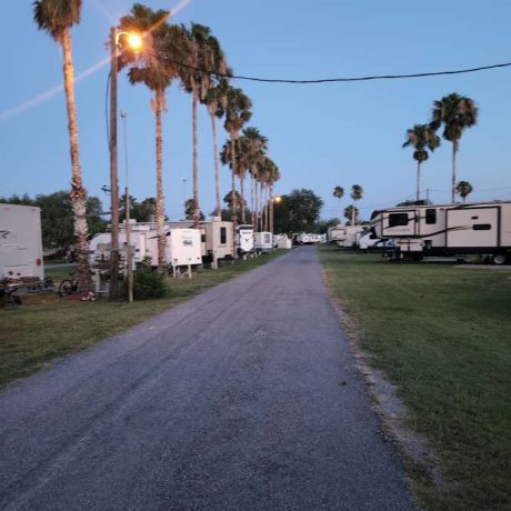 We RV Champions of Rio Hondo RV sites